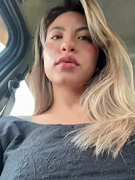 Karen San Miguel online show from February 12, 2025, 7:24 pm