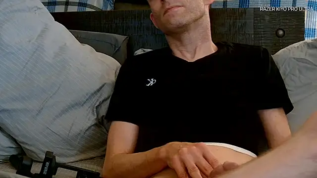 Dilldough405 online show from April 2, 2026, 10:46 am