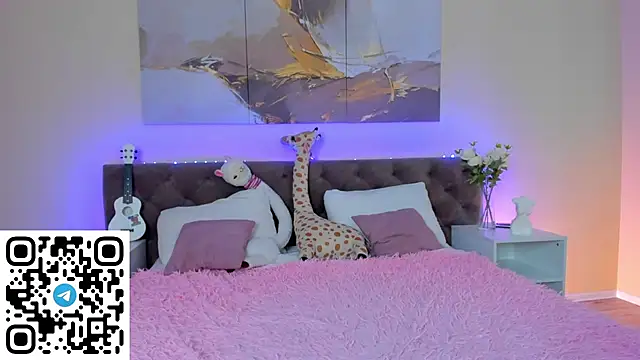 Ariella Sol online show from January 15, 2025, 7:05 am