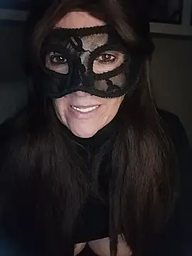 23Milly online show from February 4, 2025, 7:33 pm