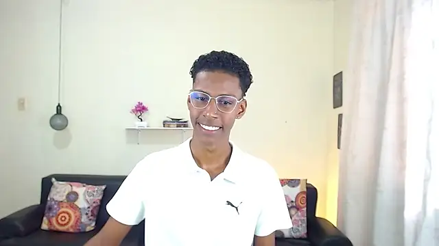 maiki18  online show from January 27, 2025, 1:41 pm