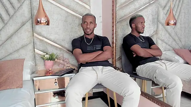 JamesParck online show from February 28, 2025, 6:31 pm