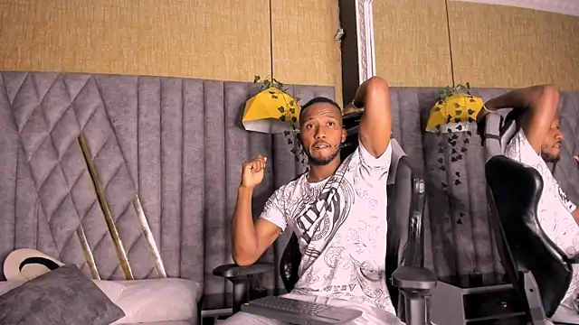 JamesParck online show from March 30, 2026, 10:33 pm