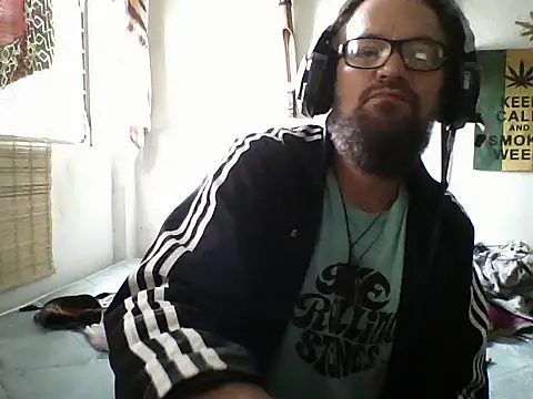 LECHEBALLS online show from October 19, 2025, 6:08 pm