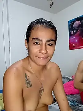 Leslly  online show from February 17, 2025, 2:04 pm