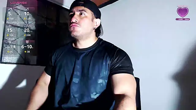 willian m777 online show from April 21, 2026, 4:30 am