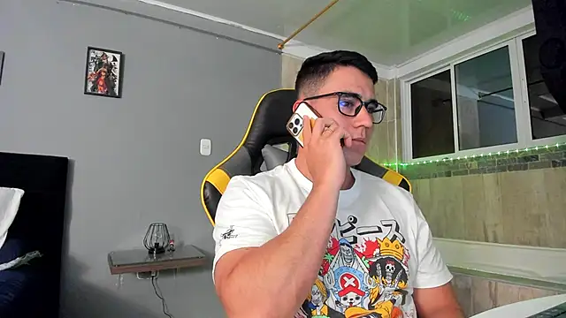 owengray2n online show from January 6, 2025, 12:59 am