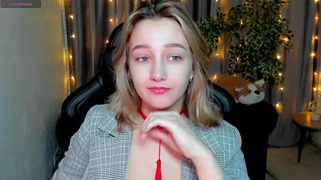 Sinty Noria online show from February 21, 2025, 1:11 am