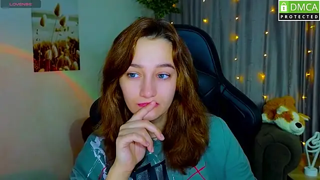 Sinty Noria online show from October 8, 2025, 1:03 am