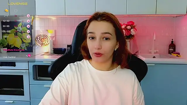 Snapshot of Sinty_Noria chatting on June 4, 2026, 1:11 am Sinty Noria online show from June 4, 2026, 1:11 am