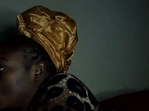 Sexy racy rebel  online show from October 22, 2025, 12:11 am