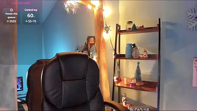 Snapshot of alikahouston4 chatting on January 16, 2025, 6:35 am alikahouston4 online show from January 16, 2025, 6:35 am