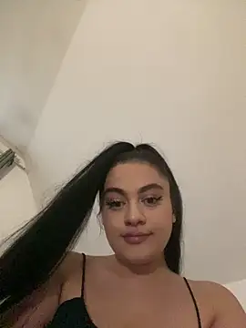 ayshalove online show from June 6, 2026, 4:44 pm