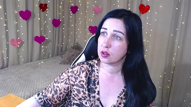 Snapshot of JillStevens chatting on April 23, 2026, 2:41 pm JillStevens online show from April 23, 2026, 2:41 pm