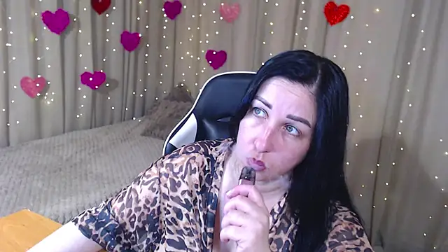 Snapshot of JillStevens chatting on May 9, 2026, 6:46 pm JillStevens online show from May 9, 2026, 6:46 pm