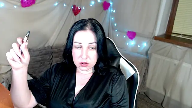 Snapshot of JillStevens chatting on June 6, 2026, 9:30 pm JillStevens online show from June 6, 2026, 9:30 pm