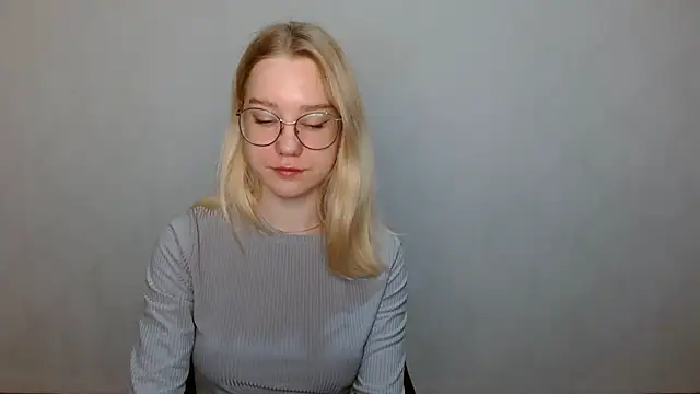 cindi hot online show from December 3, 2024, 8:38 am