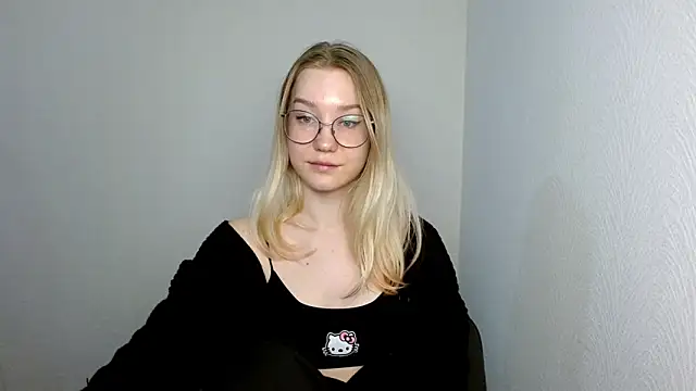 cindi hot online show from March 20, 2025, 8:09 am