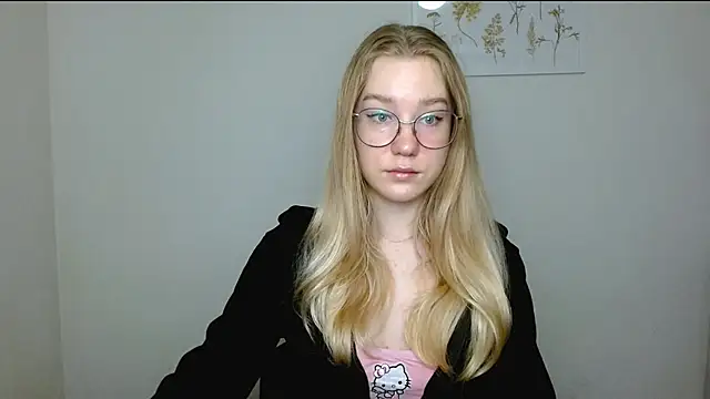 cindi hot online show from November 2, 2025, 9:44 am