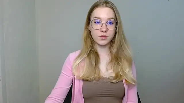 cindi hot online show from March 29, 2026, 10:15 am