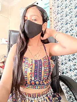 Snapshot of Parinaaz18 chatting on September 12, 2025, 2:11 am Parinaaz18 online show from September 12, 2025, 2:11 am