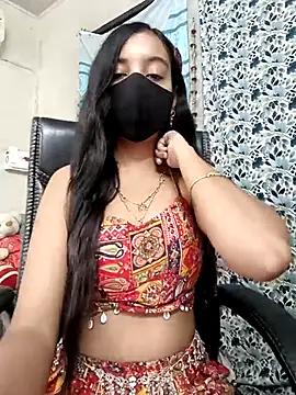 Snapshot of Parinaaz18 chatting on October 7, 2025, 1:36 am Parinaaz18 online show from October 7, 2025, 1:36 am