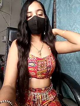 Snapshot of Parinaaz18 chatting on November 27, 2025, 1:51 am Parinaaz18 online show from November 27, 2025, 1:51 am