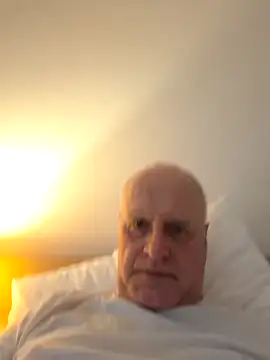 Milkasahne64 online show from April 2, 2026, 5:16 am