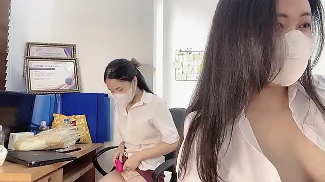 Bamboo Swetie online show from February 14, 2025, 4:26 am