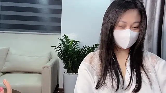 Bamboo Swetie online show from March 15, 2026, 3:51 pm