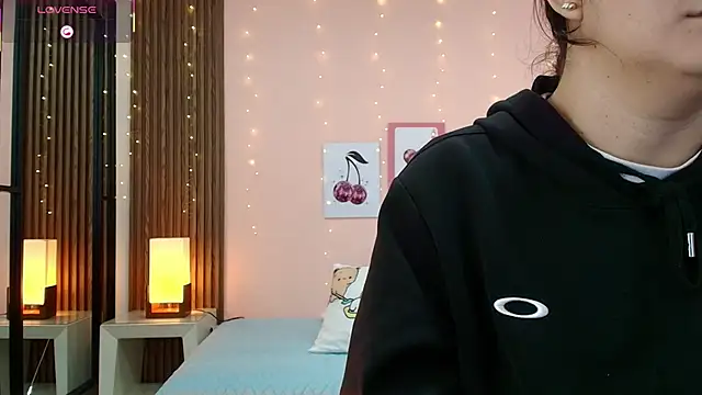 alina martinelli online show from April 12, 2026, 10:31 am