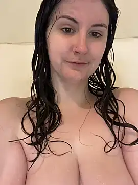 Snapshot of pennybaby133 chatting on December 6, 2024, 6:39 pm pennybaby133 online show from December 6, 2024, 6:39 pm