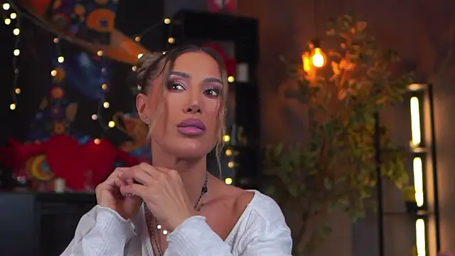 Evelyn Evyyy online show from March 16, 2026, 7:07 pm