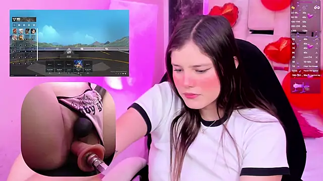 Trianna   online show from February 6, 2025, 1:43 pm