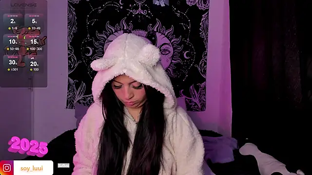 soy lui  online show from January 3, 2025, 8:22 pm