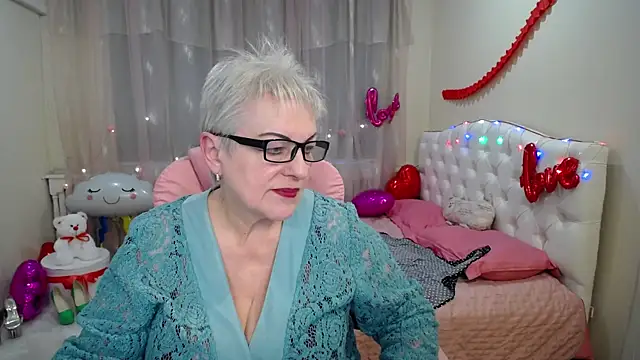 KayleSmoll online show from February 26, 2025, 4:58 am