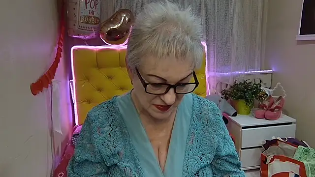 KayleSmoll online show from March 16, 2025, 1:28 am