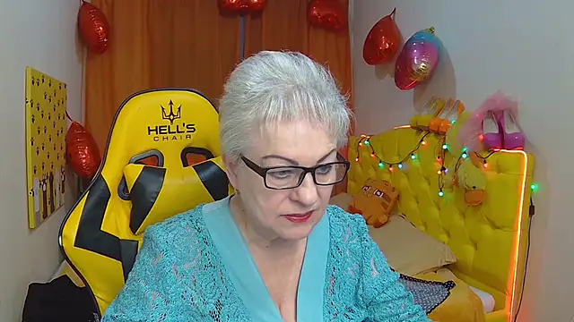 KayleSmoll online show from March 22, 2025, 10:26 pm