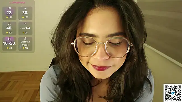 cinnamon rosa online show from September 25, 2025, 11:08 pm