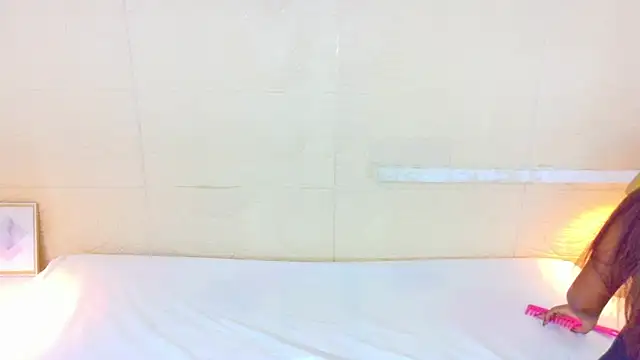 Shamiraa moore online show from April 10, 2026, 5:39 pm