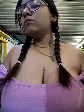 Sofythom1 online show from February 28, 2025, 2:42 am