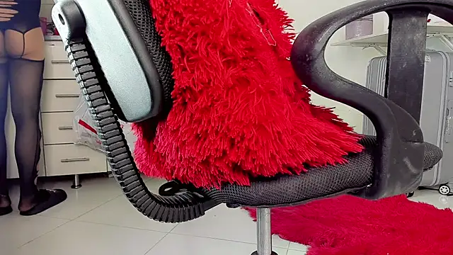 Anthonela Mazaro online show from December 6, 2024, 7:32 am