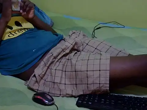 QUEEN-LIZ online show from September 12, 2025, 6:24 am