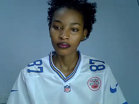 cute-alexis online show from September 19, 2025, 5:42 am