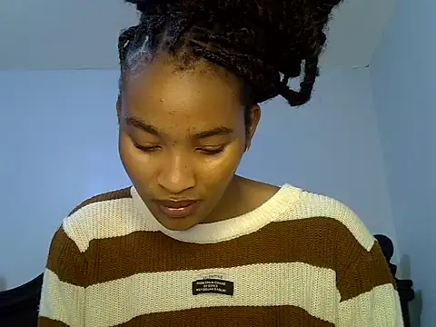 Snapshot of cute-alexis chatting on June 12, 2026, 8:46 am cute-alexis online show from June 12, 2026, 8:46 am