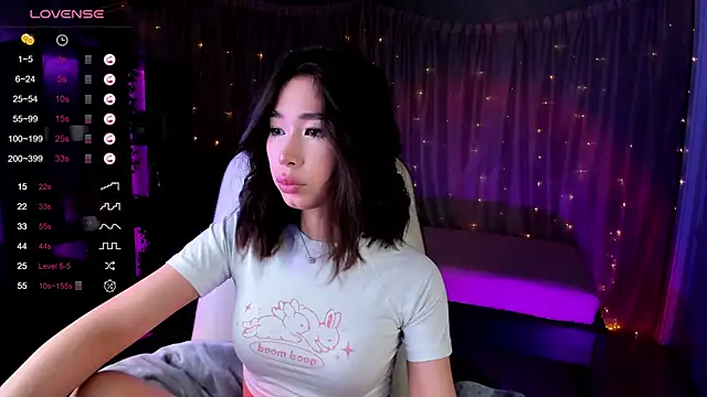 sensualily online show from February 27, 2025, 4:43 pm