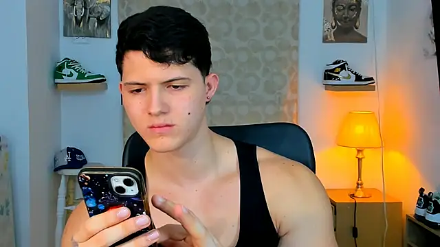 Hazzan Velez online show from January 26, 2025, 1:31 am