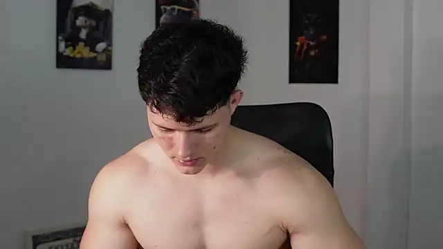 Hazzan Velez online show from March 17, 2026, 9:29 pm