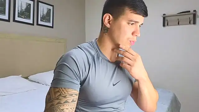 Ethanstill1 online show from December 3, 2025, 1:57 am