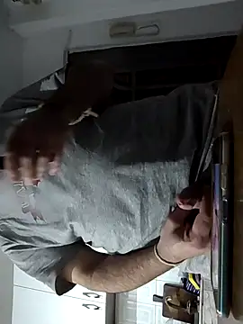 Snapshot of Maryo0001 chatting on November 19, 2025, 8:09 pm Maryo0001 online show from November 19, 2025, 8:09 pm